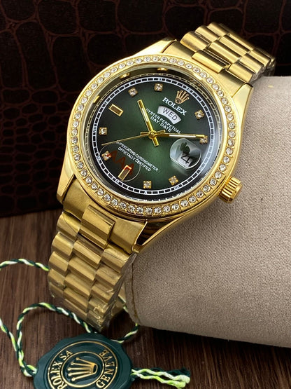 Men’s High-Quality Steel Watch – Day & Date Working