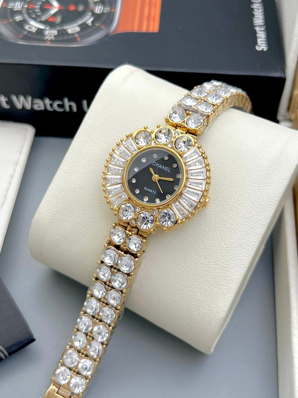 Luxury Ladies Watch – High-Quality Blaze Diamond Edition