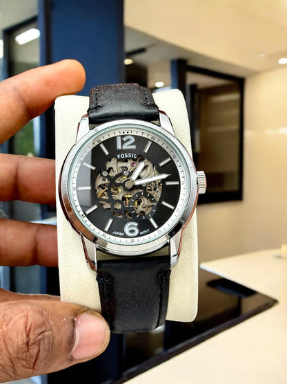 Automatic Leather Watch for Men – Timeless Style for Any Occasion