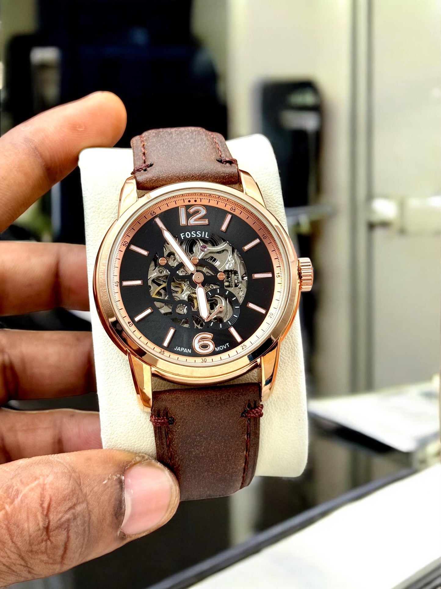 Automatic Leather Watch for Men – Timeless Style for Any Occasion