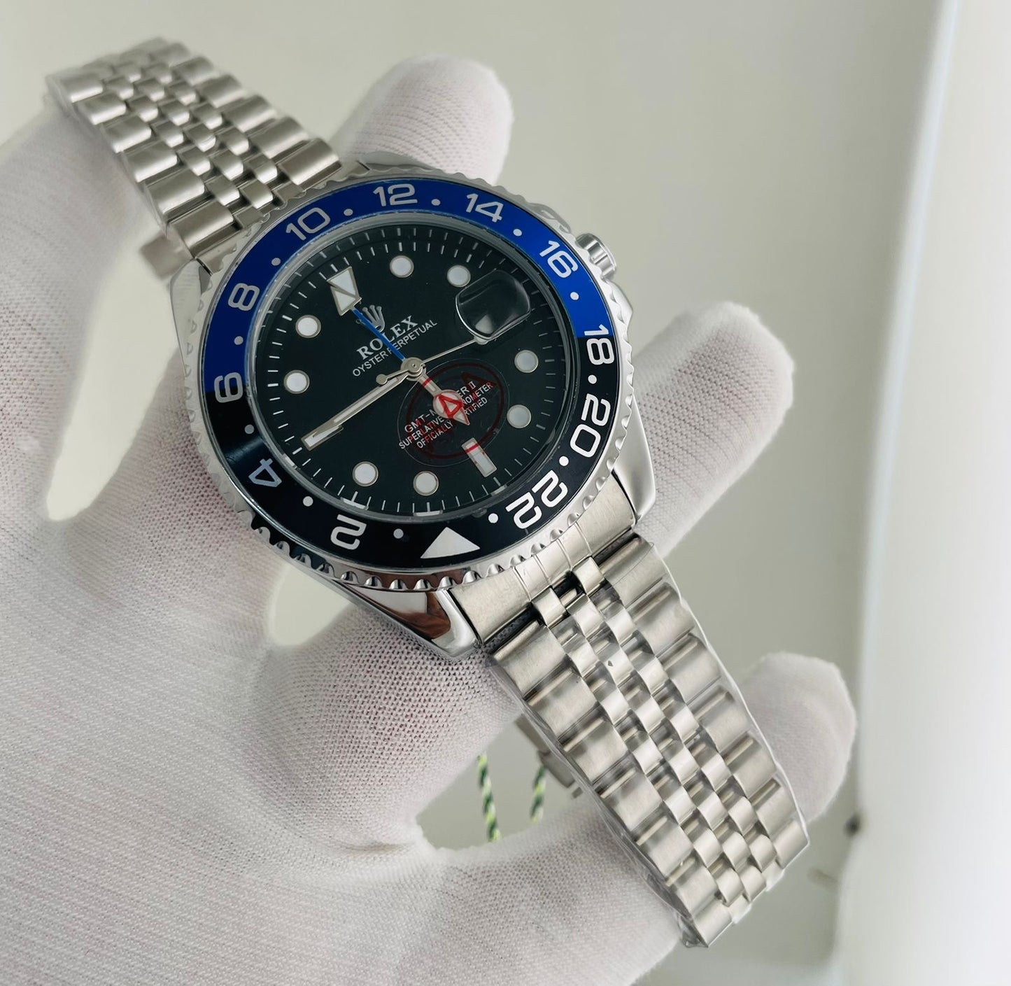 GMT Master Quartz – Dual Timezone Precision for the Modern Explorer