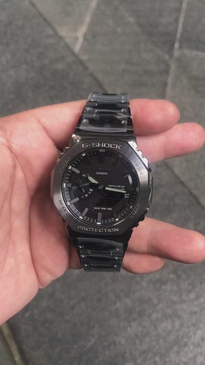 Full Metal – Advanced Tech Meets Iconic Design